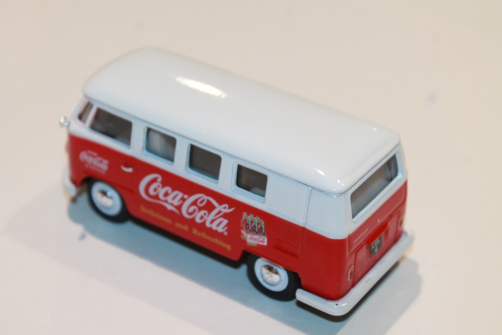 VOLKSWAGEN CAMPER VAN COCA COLA 1960 CORGI 1/43°