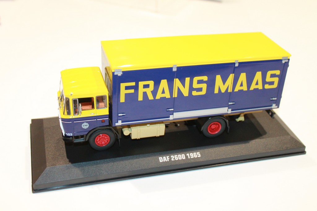 DAF 2600 FRANS MAAS 1965 IXO 1/43°