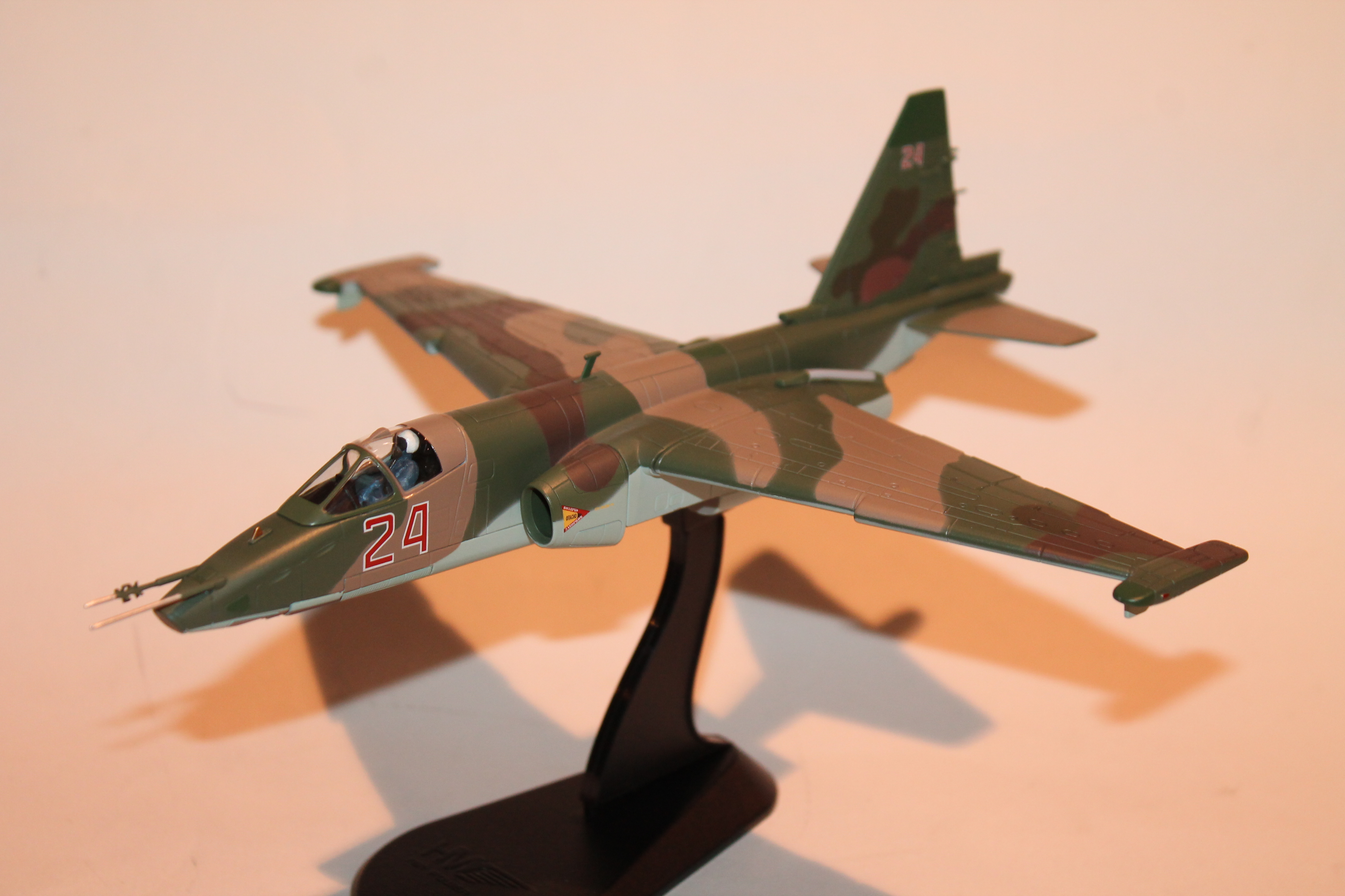 SUKHOI SU-25 SM FROGFOOT 2015 HOBBYMASTER 1/72°