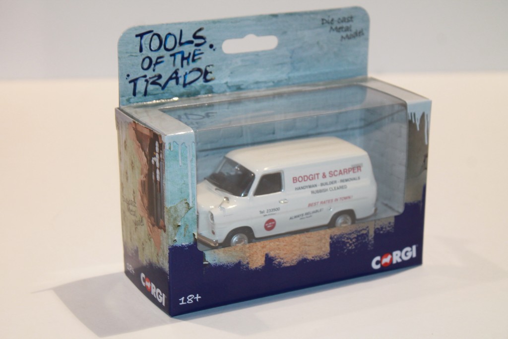 FORD TRANSIT MK1 TOOLS OF THE TRADE BODGIT AND SCARPER CORGI 1/43°