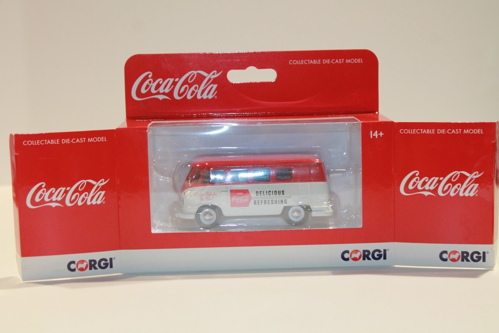 VOLKSWAGEN CAMPERVAN COCA COLA 1965 CORGI 1/43°