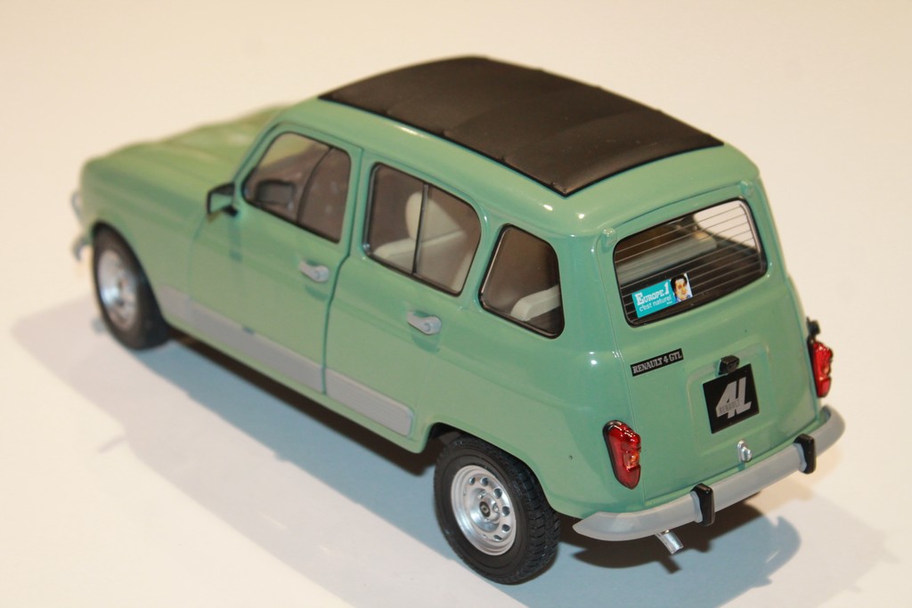 RENAULT 4L VERT 1978 SOLIDO 1/18°