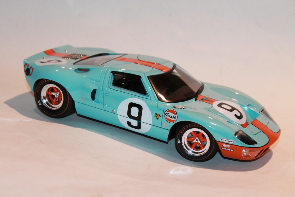 FORD GT40 GULF LM 1968 #9 SOLIDO 1/18°