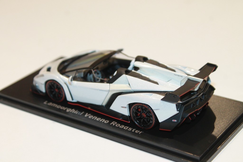 LAMBORGHINI VENENO ROADSTER 2013 KYOSHO 1/43°