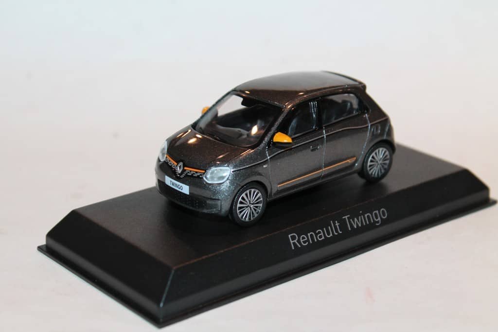 RENAULT TWINGO GRIS 2019 NOREV 1/43°