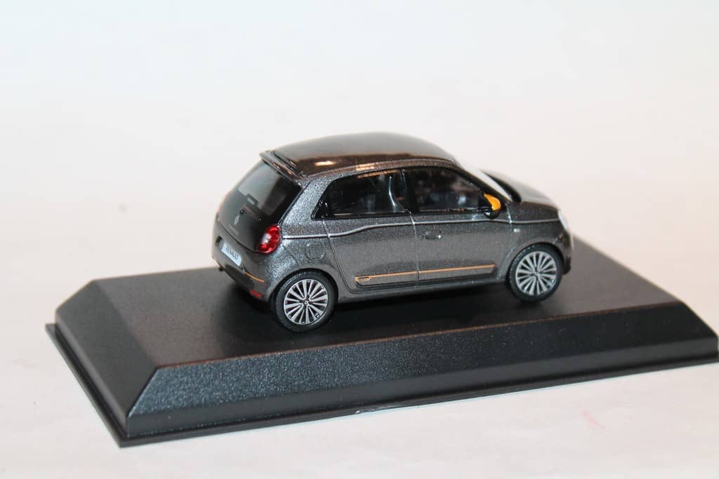 RENAULT TWINGO GRIS 2019 NOREV 1/43°