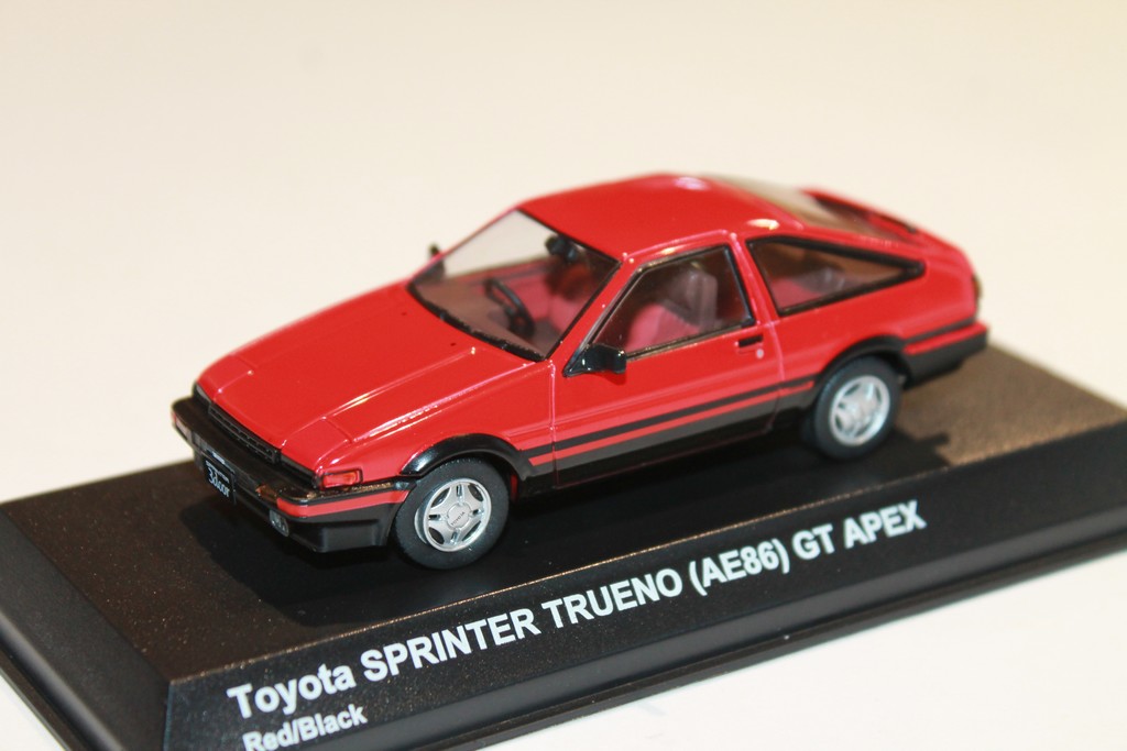 TOYOTA  SPRINTER TRUENO AE86 1984 KYOSHO 1/43°