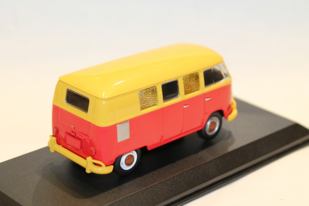 VOLKSWAGEN TYPE 2 STATION WAGON FAST TIMES 1967 GREENLIGHT 1/43°