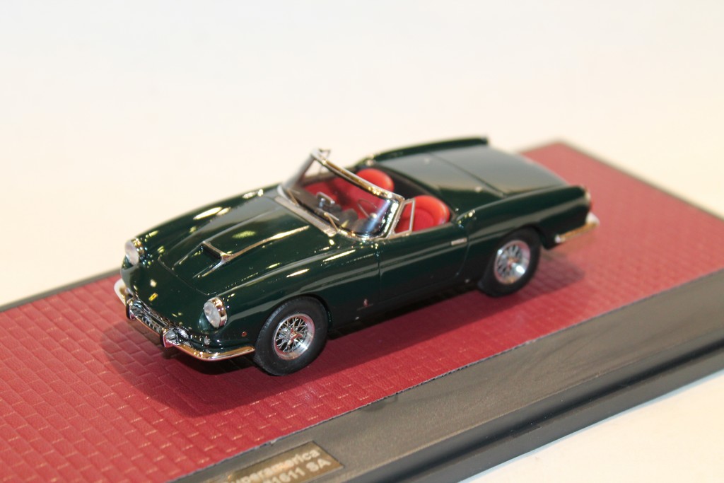 FERRARI 400 SUPERAMERICA VERT 1959 MATRIX 1/43°