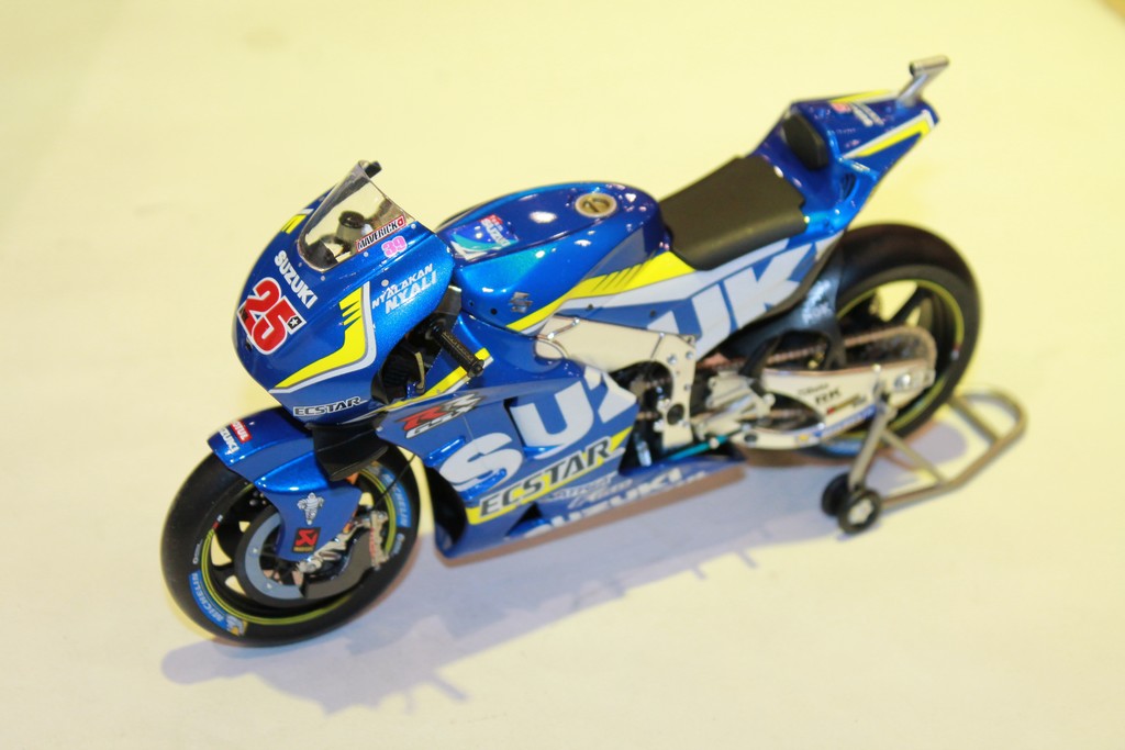 SUZUKI GP VINALES 2016 SPARK 1/12°