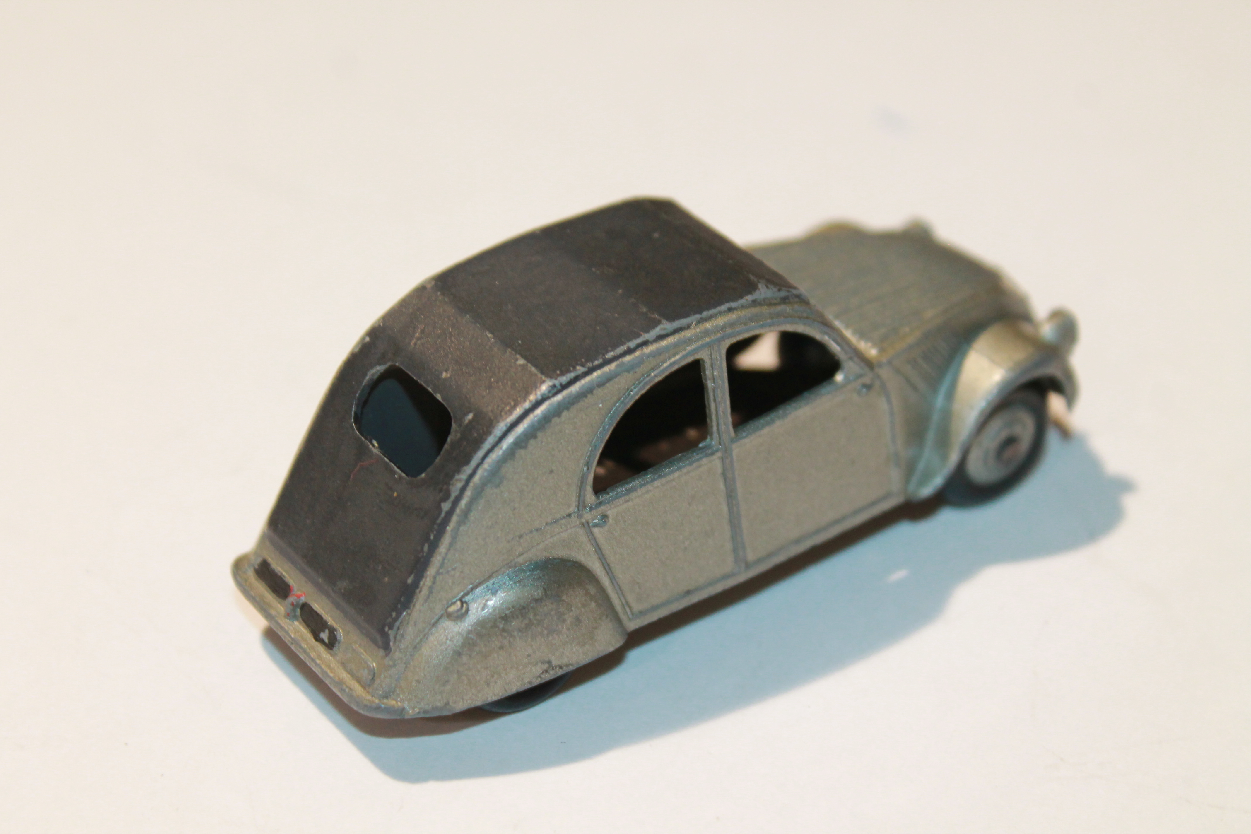 CITROEN 2CV GRISE DINKY TOYS 1/43°