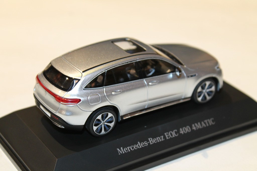 MERCEDES-BENZ EQC 400 4MATIC ARGENT 2019 SPARK 1/43°