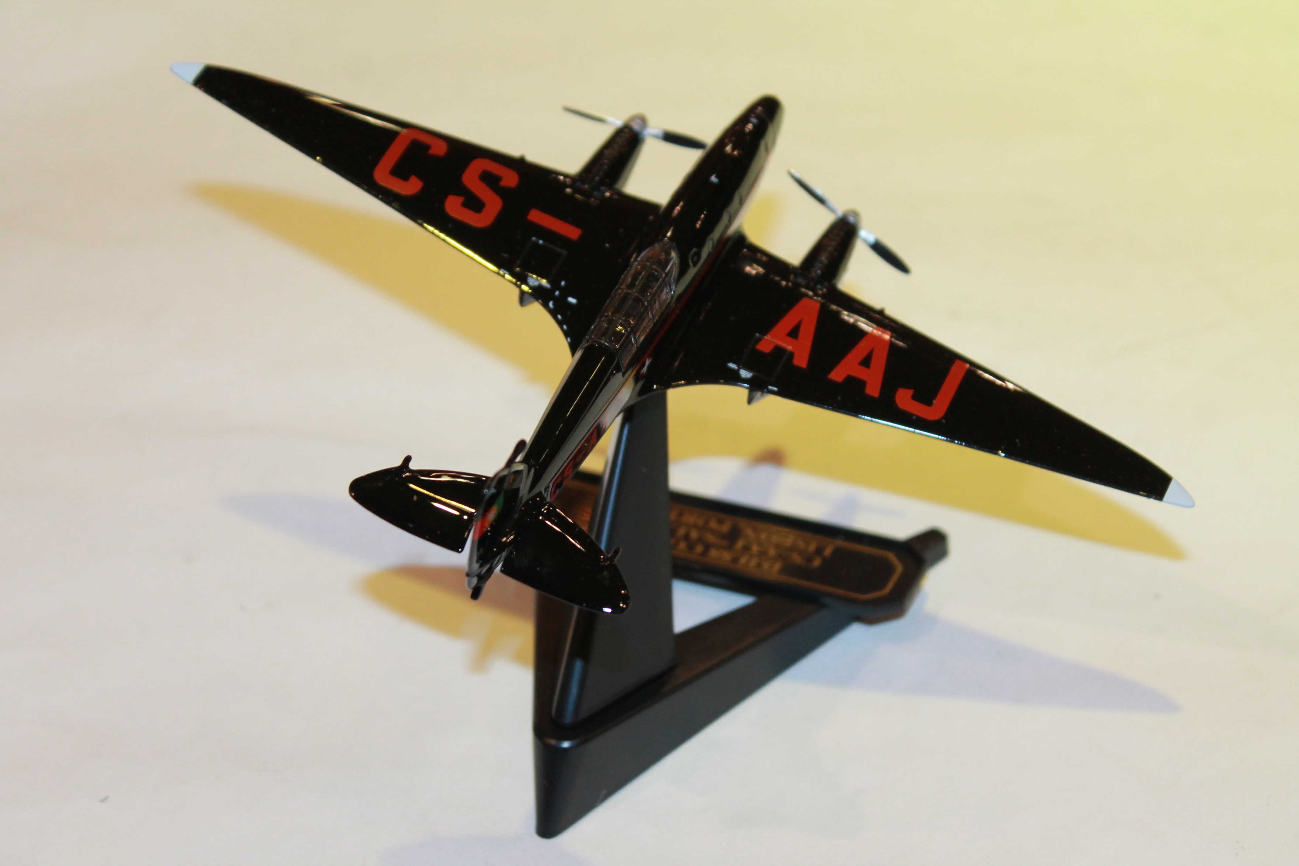 DE HAVILLAND DH 88 COMET OXFORD 1/72°