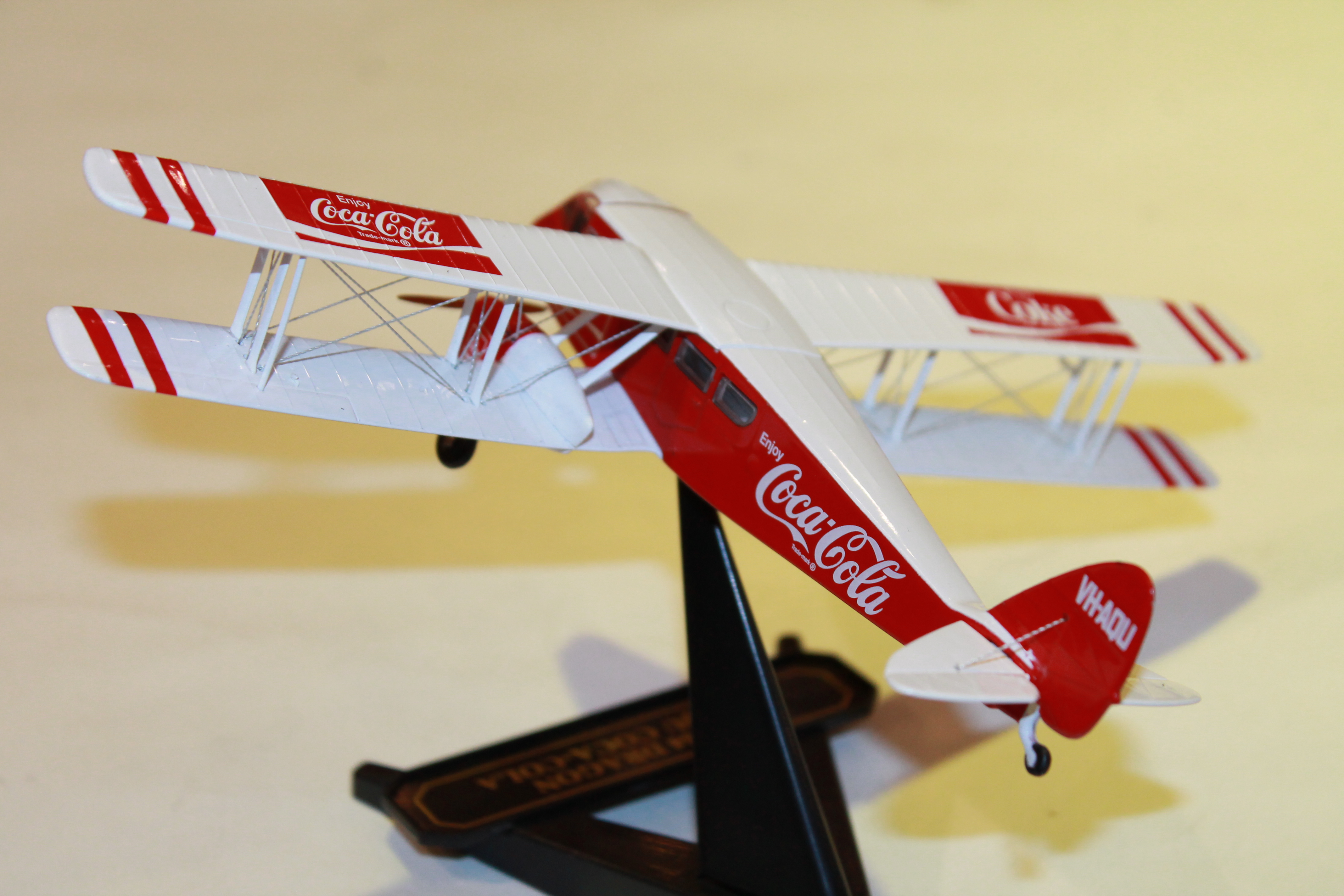 D.H. 84 DRAGON VH-AQU COCA-COLA OXFORD 1/72°