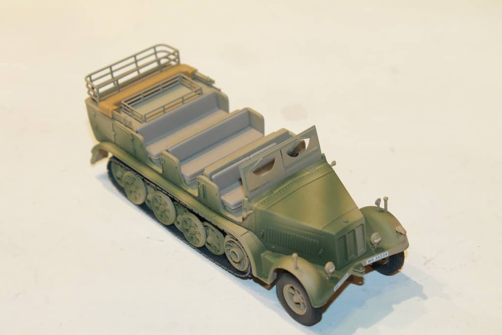SD.KFZ.7 KRAUSS-MAFFEI MEDIUM TOWING HALF-TRACK 1943 CORGI 1/50°
