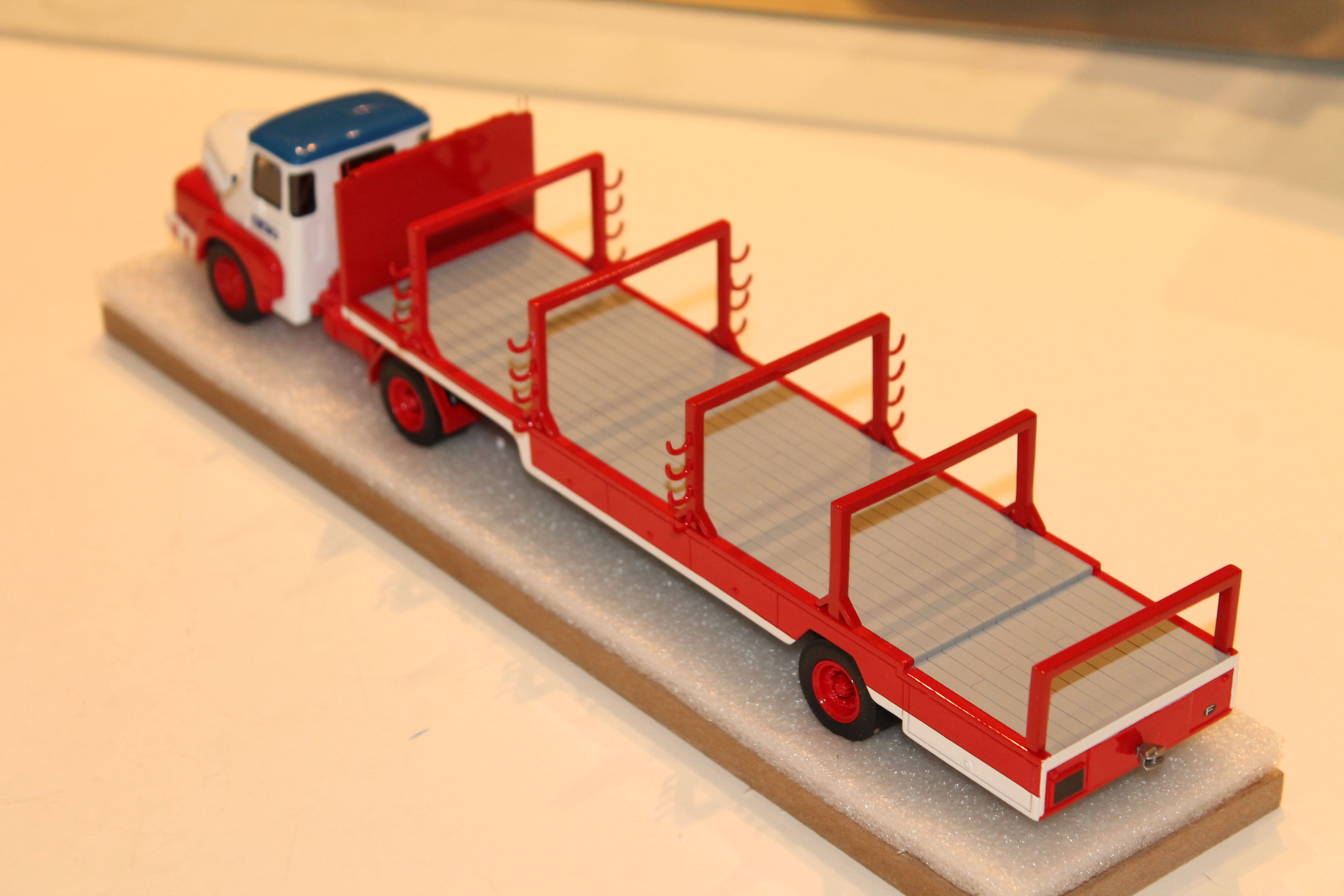 UNIC IZOARD PORTE MATS & CORNICHES PERFEX 1/43°