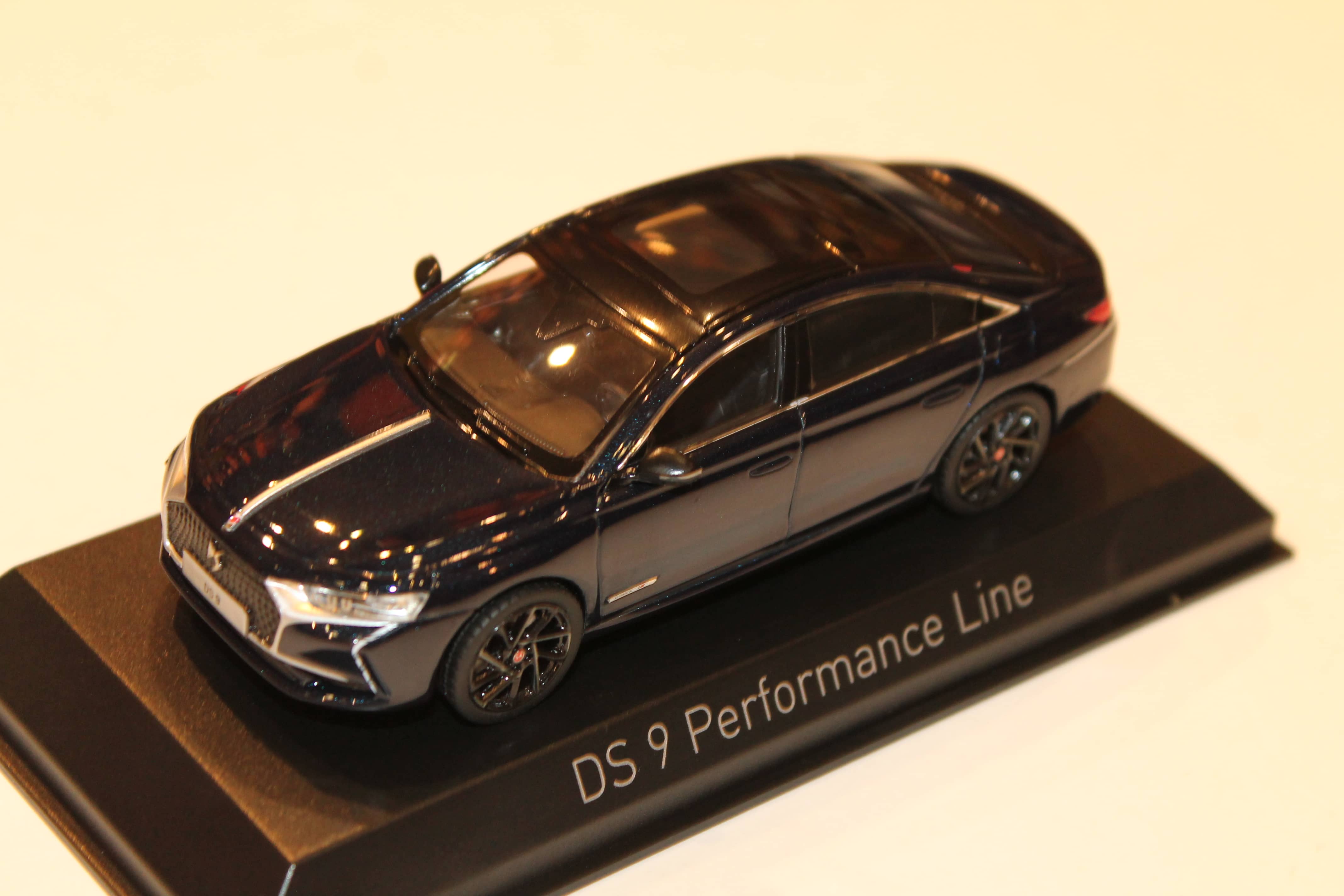 Miniature Citroën DS5 Performance Line Norev 1/43 (Grise, 2016, Réf 155576)