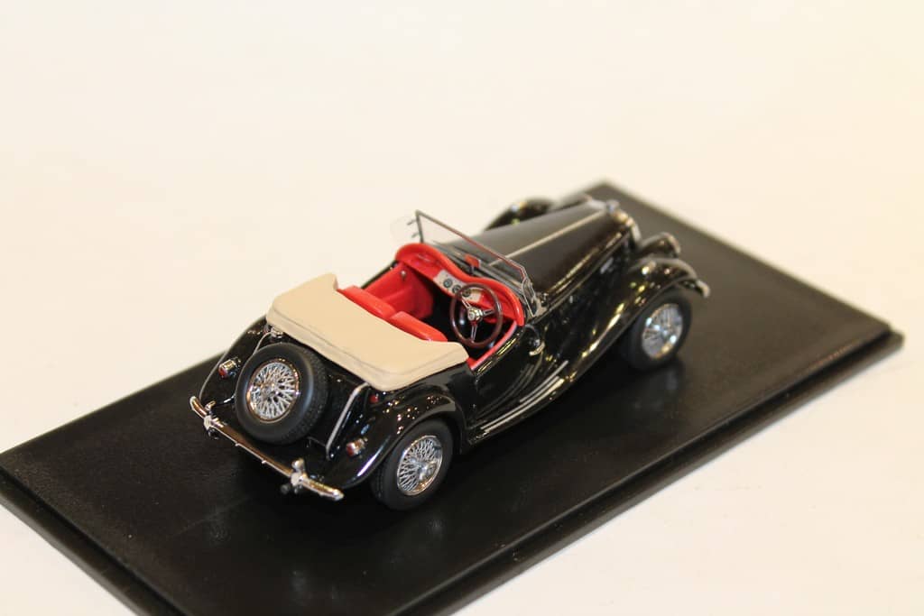 MG TF 1500 1940 NEO 1/43°