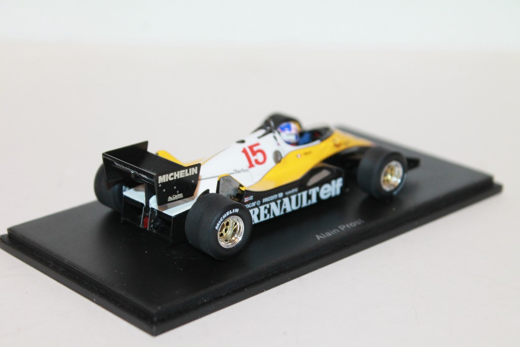 RENAULT RE40 N°15 VAINQUEUR GP FRANCE 1983 SPARK 1/43°
