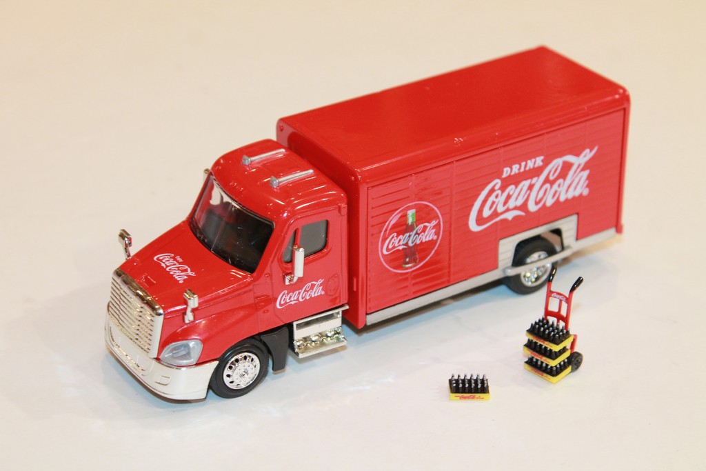 CAMION PORTEUR COCA COLA 2015 MOTOR CITY CLASSIC 1/43°