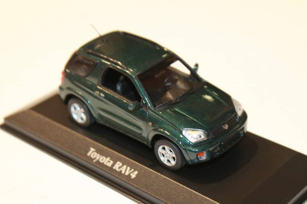 PICK UP VERT 3 PORTES