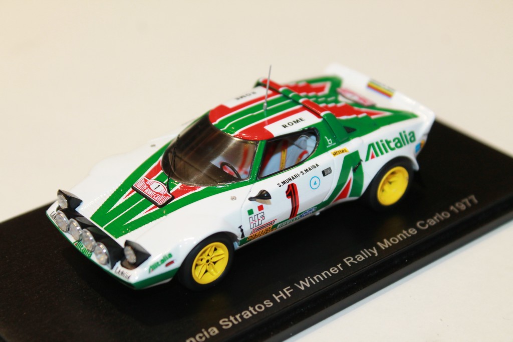 LANCIA STRATOS N°1 VAINQUEUR DU RALLY MONTE CARLO 1977  PILOTES: S.MUNARI-S.MAIGA