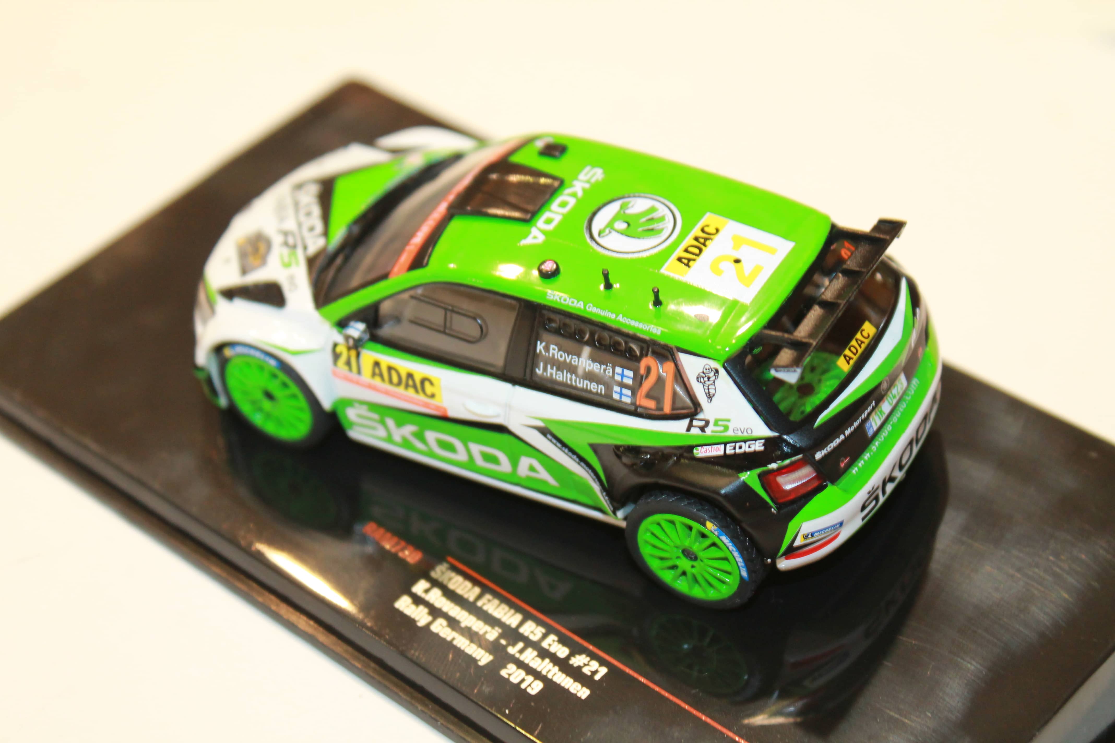 Planche De Décalcomanies 1/43 Skoda Fabia Vaison Rallye Lyon Charbonnières 2019