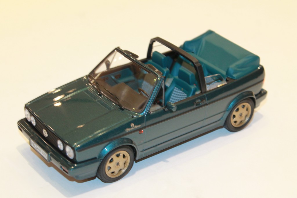 GOLF CABRIOLET  VERT