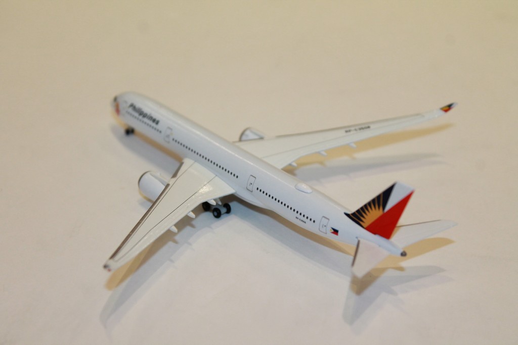 AIRBUS A350-900 PHILIPPINE AIRLINES HERPA 1/500°