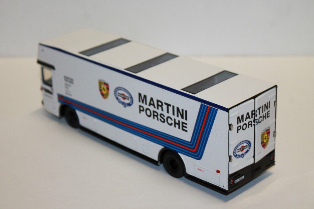 TRANSPORTEUR AUTO MARTINI PORSCHE  ACCESSOIRES