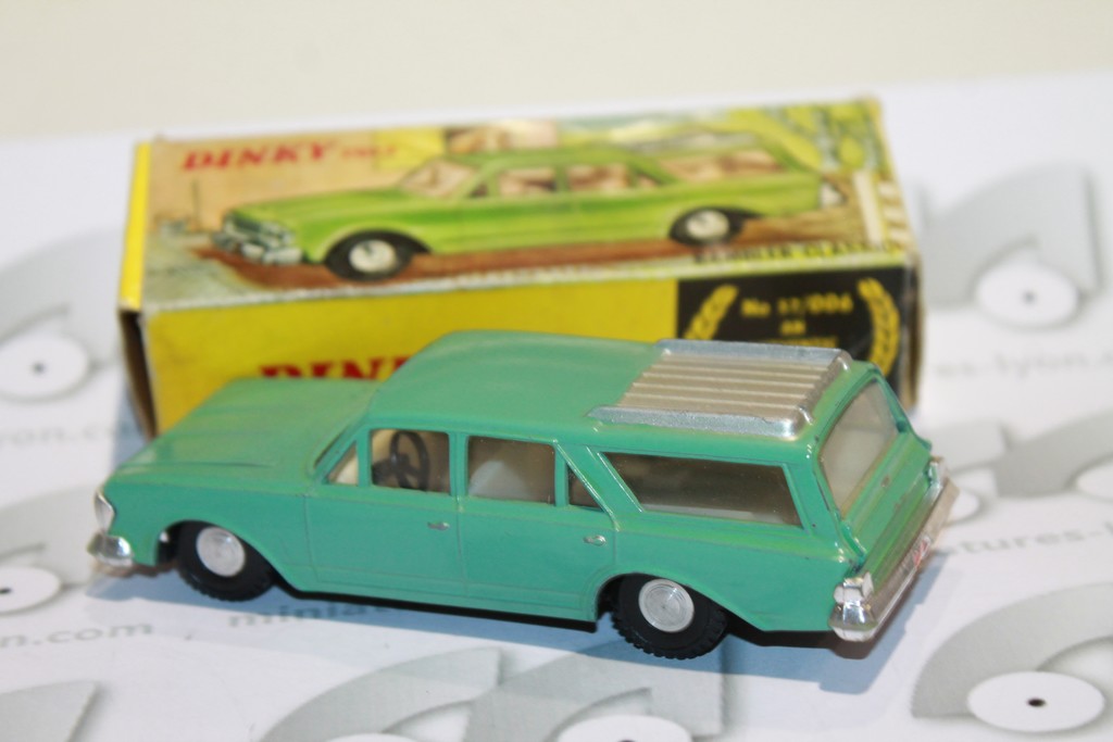 RAMBLER CLASSIC DINKY TOYS 1/43°