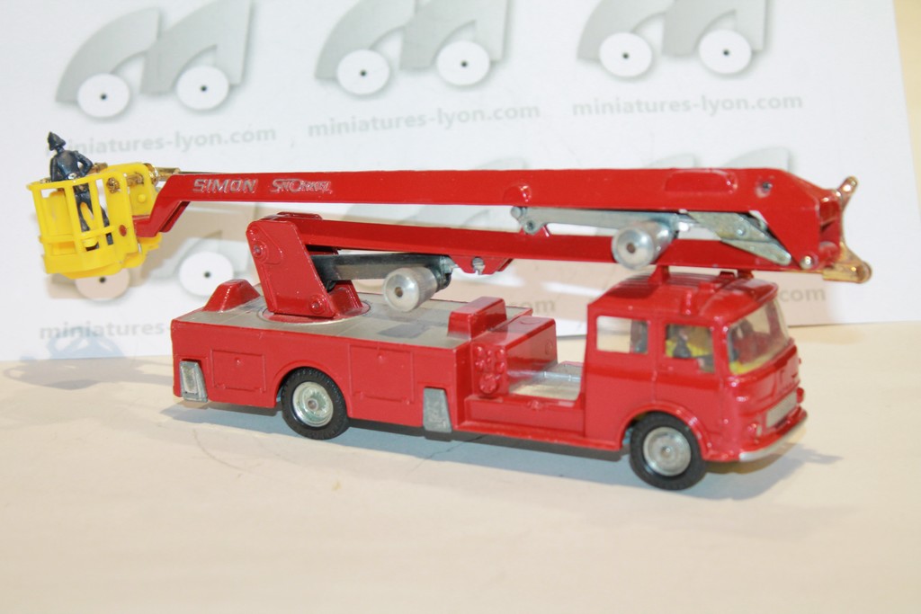 BEDFORD SIMON SNORKEL FIRE ENGINE CORGI