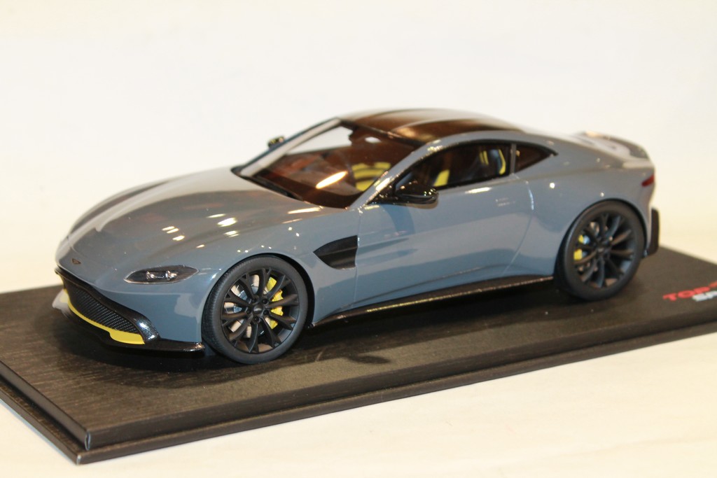 ASTON MARTIN VANTAGE GRISE 2018 TOP SPEED 1/18°