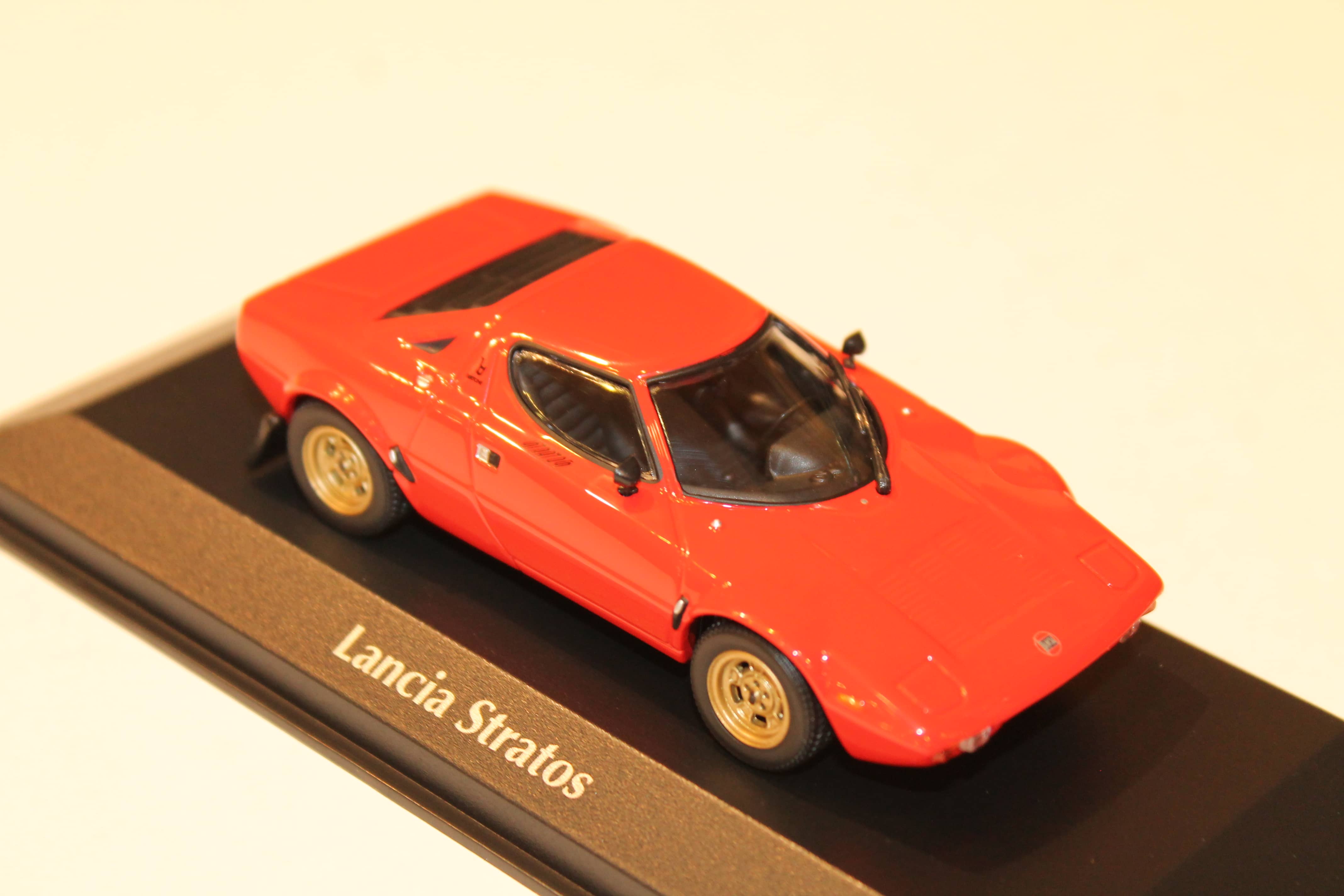 LANCIA STRATOS ROUGE 1974 MAXICHAMPS 1/43°
