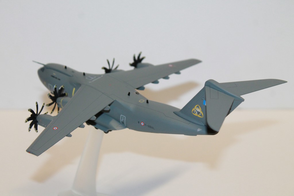 AIRBUS A400M ATLAS FRENCH AIR FORCE HERPA 1/200°