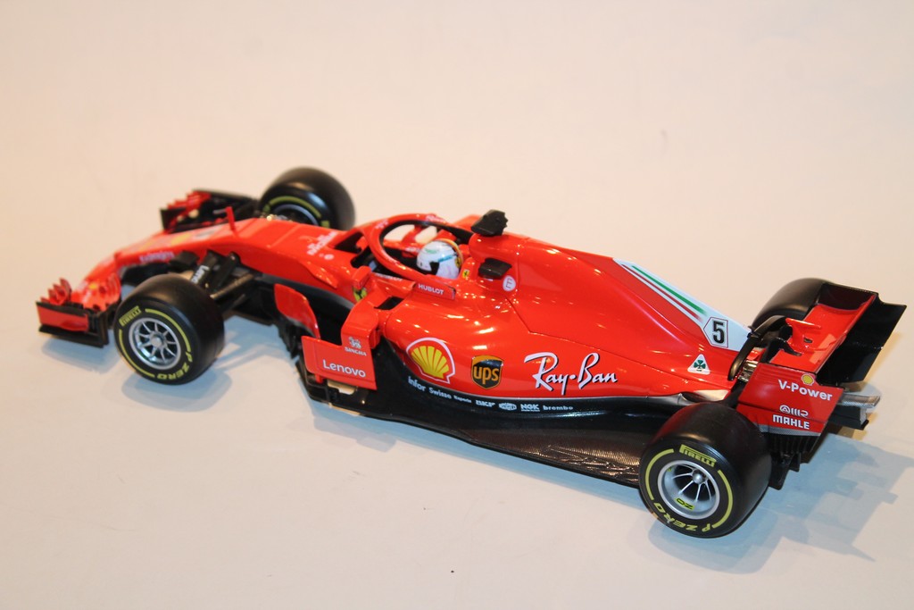 FERRARI SF71H VETTEL 2018 BURAGO 1/18°