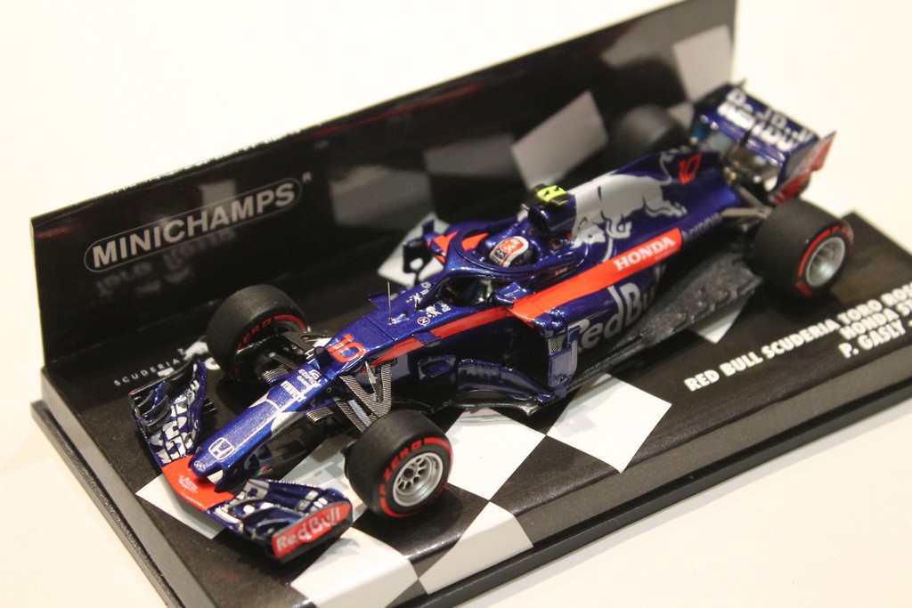 ミニチャンプス　トロロッソ　2018 STR13 ガスリー 1/43 1/43 ミニチャンプス 417180010 スクーデリア トロ ロッソ