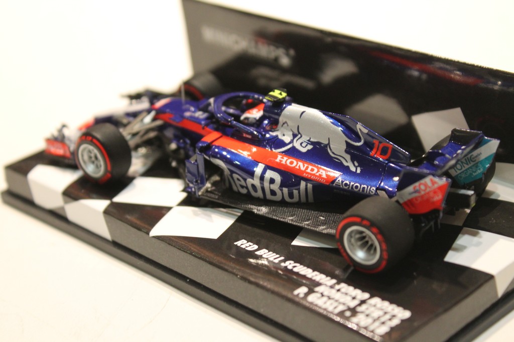 ミニチャンプス 1/43 レッドブル スクーデリア ロッソ ホンダ