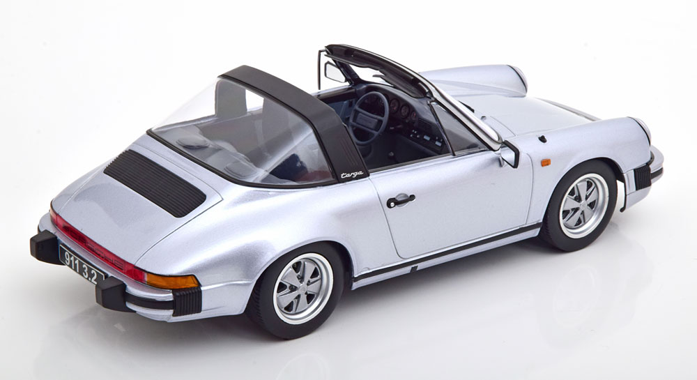 PORSCHE 911 CARRERA 3.2L TARGA JUBILE 1988 KK SCALE 1/18°