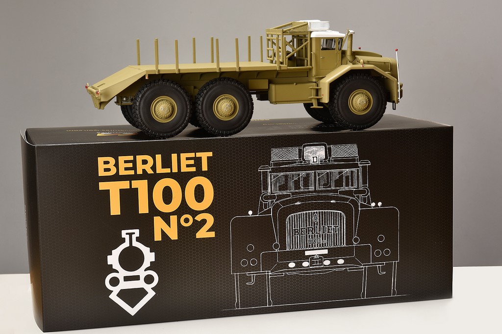 BERLIET T100 N°2 "60 ANS MINIATURES LYON" NOREV 1/43°