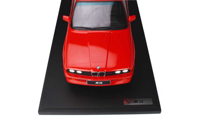 BMW M3 E30 ROUGE 1986 GT SPIRIT 1/8°