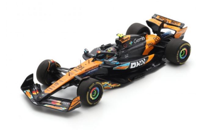 MCLAREN MCL39 N°81 McLaren Formula 1 Team 2ème GP Abu Dhabi 2025 Oscar Piastri SPARK 1/43
