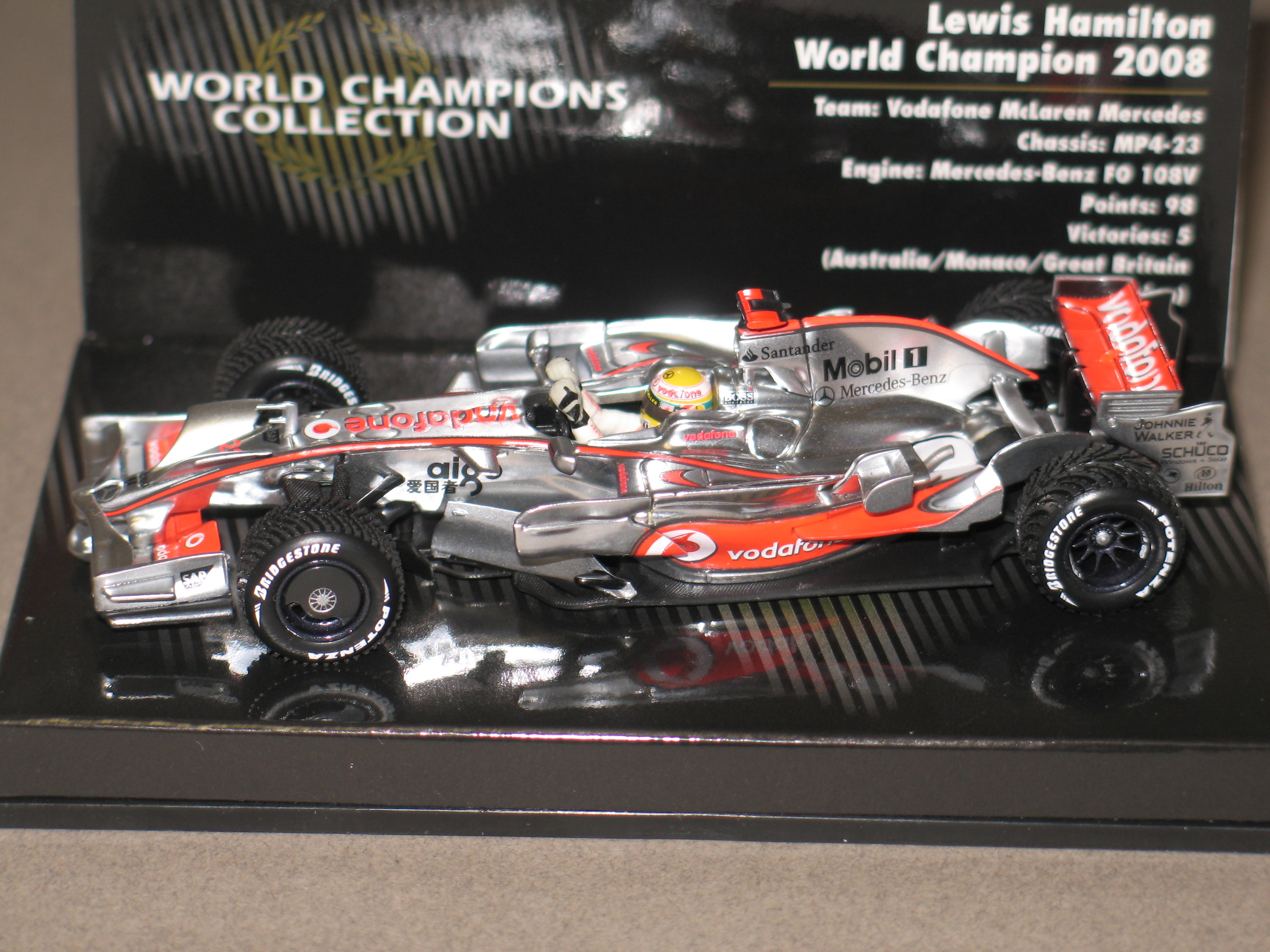 MCLAREN MERCEDES MP4-23 HAMILTON WORLD CHAMPION 2008 MINICHAMPS 1:43
